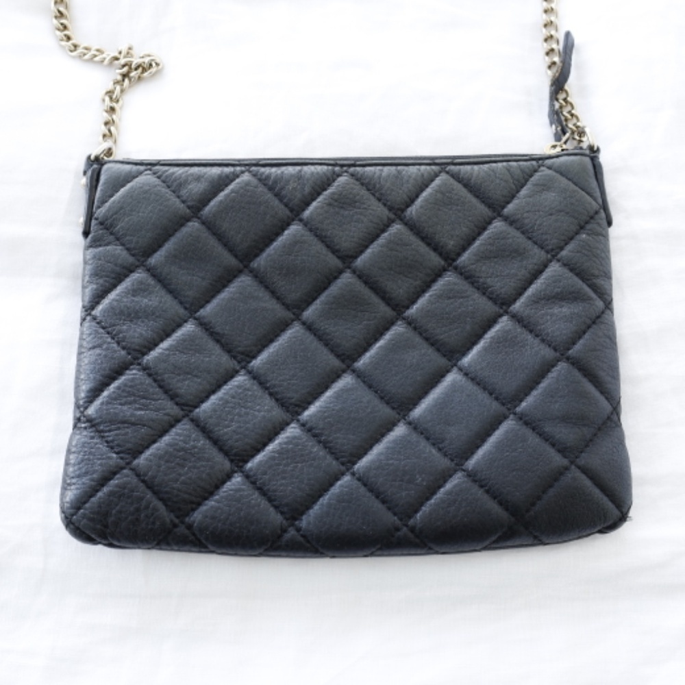 ⭐️HOST PICK x 2⭐️ Kate Spade Leather Purse - Picture 2 of 11